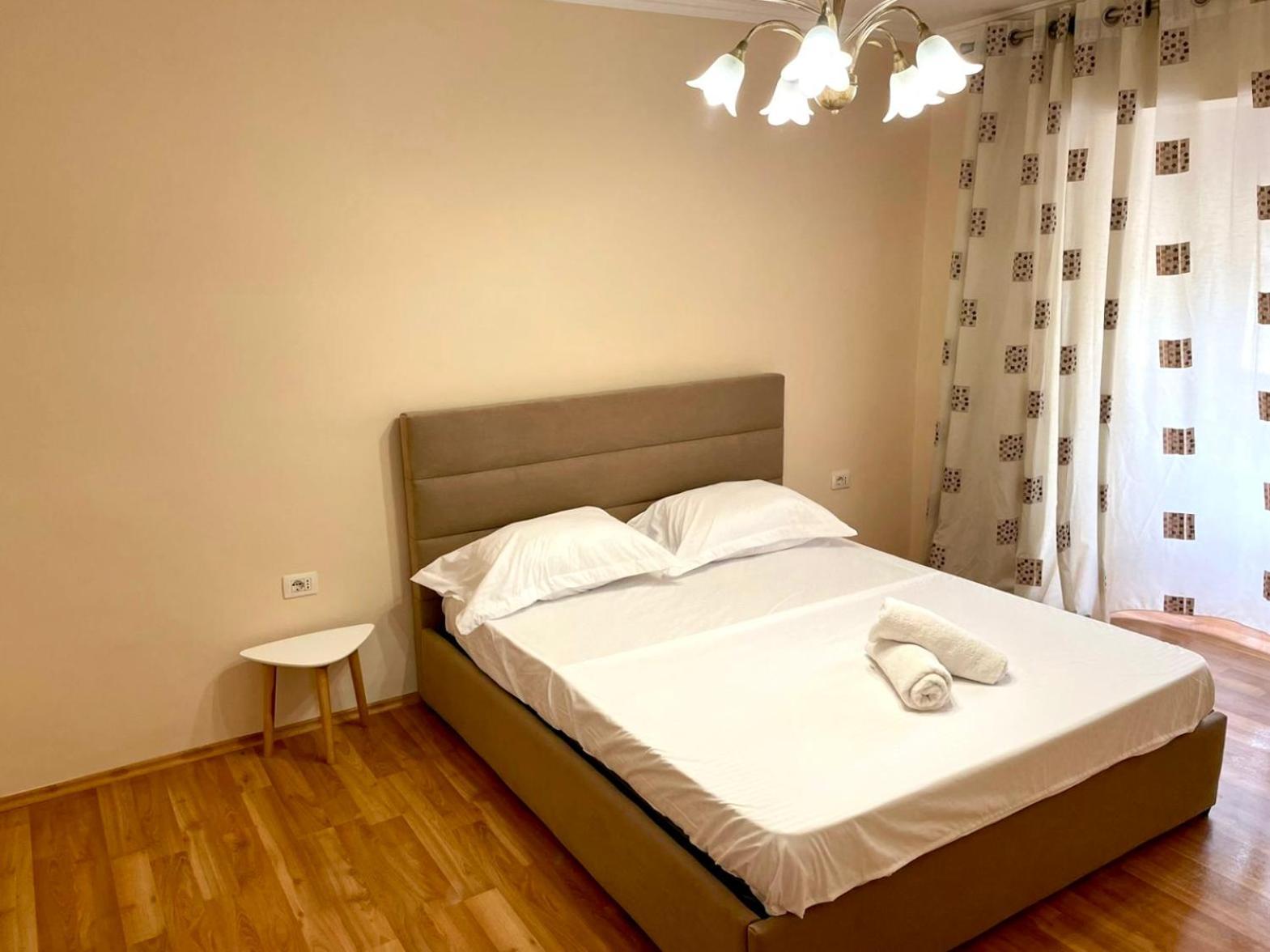 Skanderbeg Square Apartment 02 Tirana Exterior photo